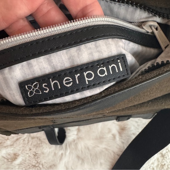 Sherpani Brown Felted Shoulder Bag Adjustable Strap Tassel Accent Small - Picture 7 of 13